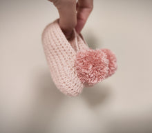 Carregar imagem no visualizador da galeria, Sapatinho Pompom rosa/rosa