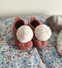 Carregar imagem no visualizador da galeria, Sapatinho telha/cru