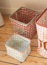 Carregar imagem no visualizador da galeria, Cesto Vichy azul