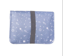 Carregar imagem no visualizador da galeria, Carteira muda/fraldas Cosmic