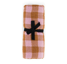 Carregar imagem no visualizador da galeria, Musselina Vichy mauve/caramelo 70x70cm