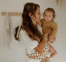 Carregar imagem no visualizador da galeria, Banana Bag branco/caramelo