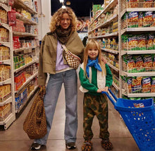 Carregar imagem no visualizador da galeria, Banana Bag branco/caramelo