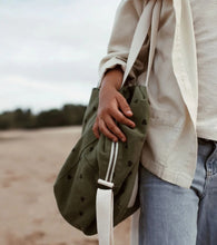 Carregar imagem no visualizador da galeria, Saco caqui corações