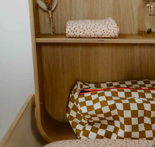 Carregar imagem no visualizador da galeria, Necessaire VIC vichy mostarda