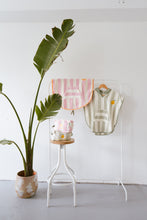 Carregar imagem no visualizador da galeria, Poncho criança algodão Laranjinha