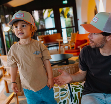 Load image into Gallery viewer, Boné Mini Anis (+6 anos)