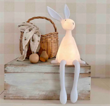 Load image into Gallery viewer, Candeeiro Joseph o Coelho