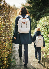 Load image into Gallery viewer, Mochila Mini Club Kids Signature
