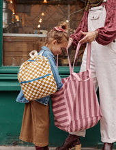 Load image into Gallery viewer, Mochila infantil vichy
