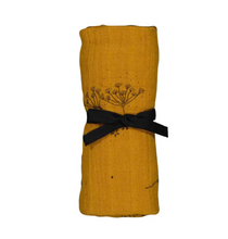 Load image into Gallery viewer, Musselina Flor mostarda 70x70cm
