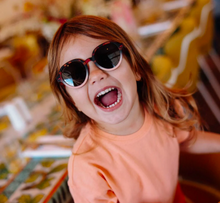 Carregar imagem no visualizador da galeria, Óculos de Sol Megy Craky Blush (8/10 anos)
