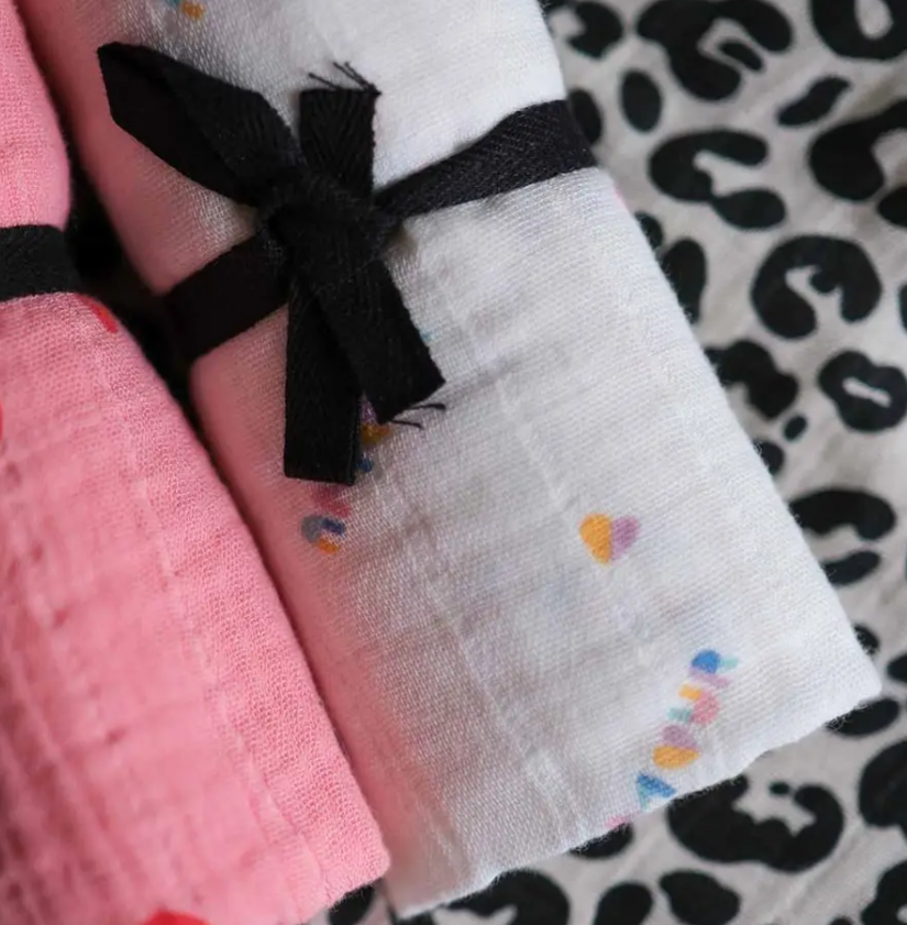 Musselina Amour branca 70x70cm